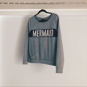 Gray, navy, and white Long sleeve top